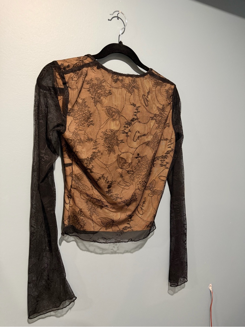 Black Floral Sheer Mesh Crop Top - Women - Picture 3 of 3